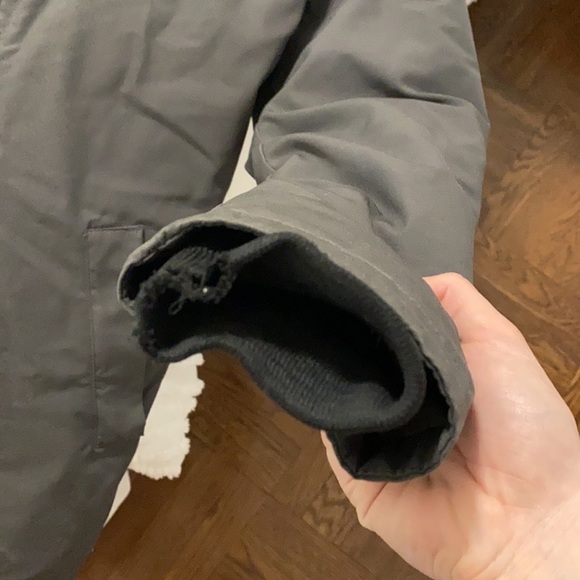 Canada Goose Victoria Parka - Graphite Size Small - Picture 6 of 9